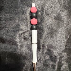 Elegant Black and Pink Beaded Pen